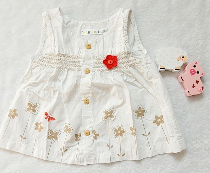 Chemisette fleur et papillon