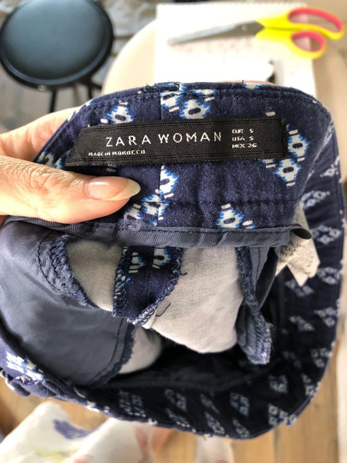 Short bleu marine motifs losanges en coton Zara taille 36 38 bon état - photo numéro 9