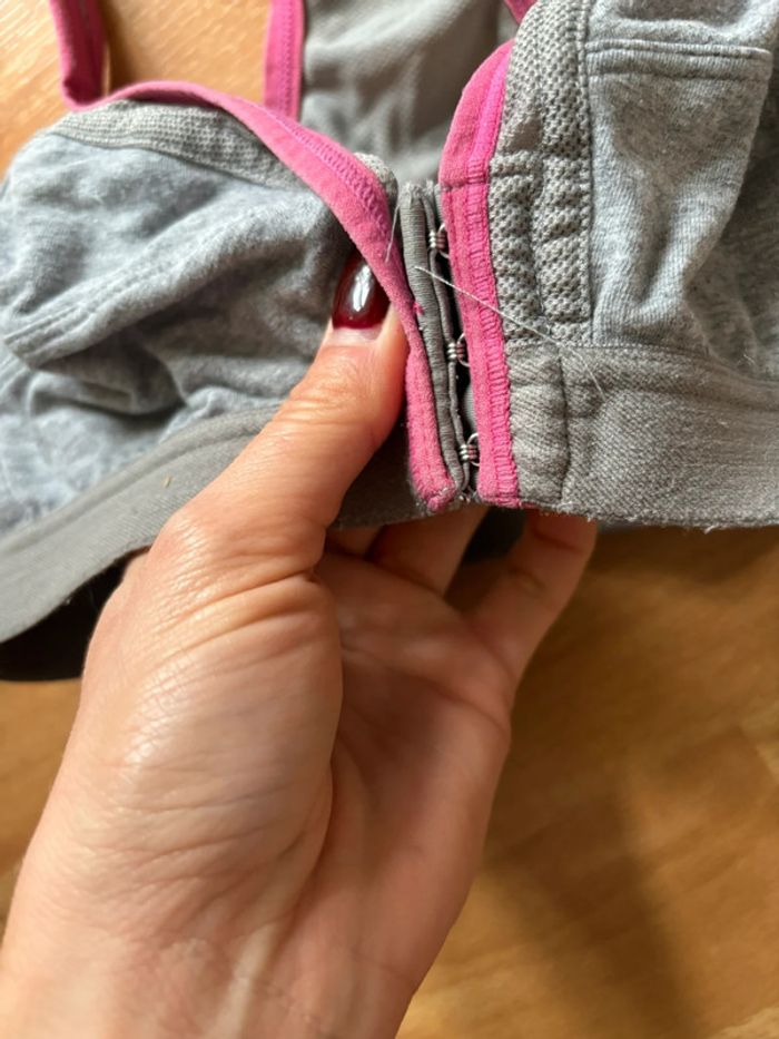 Brassière de sport - photo numéro 2