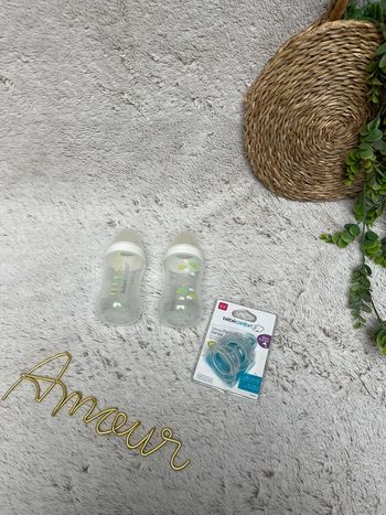 Lot de 2 biberons et tétine neuf - Aubert Concept 