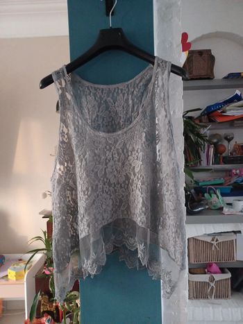 Voile dentelle 46