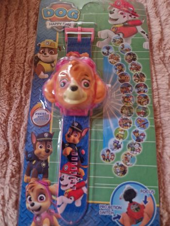 Montre projecteur pat patrouille Skye