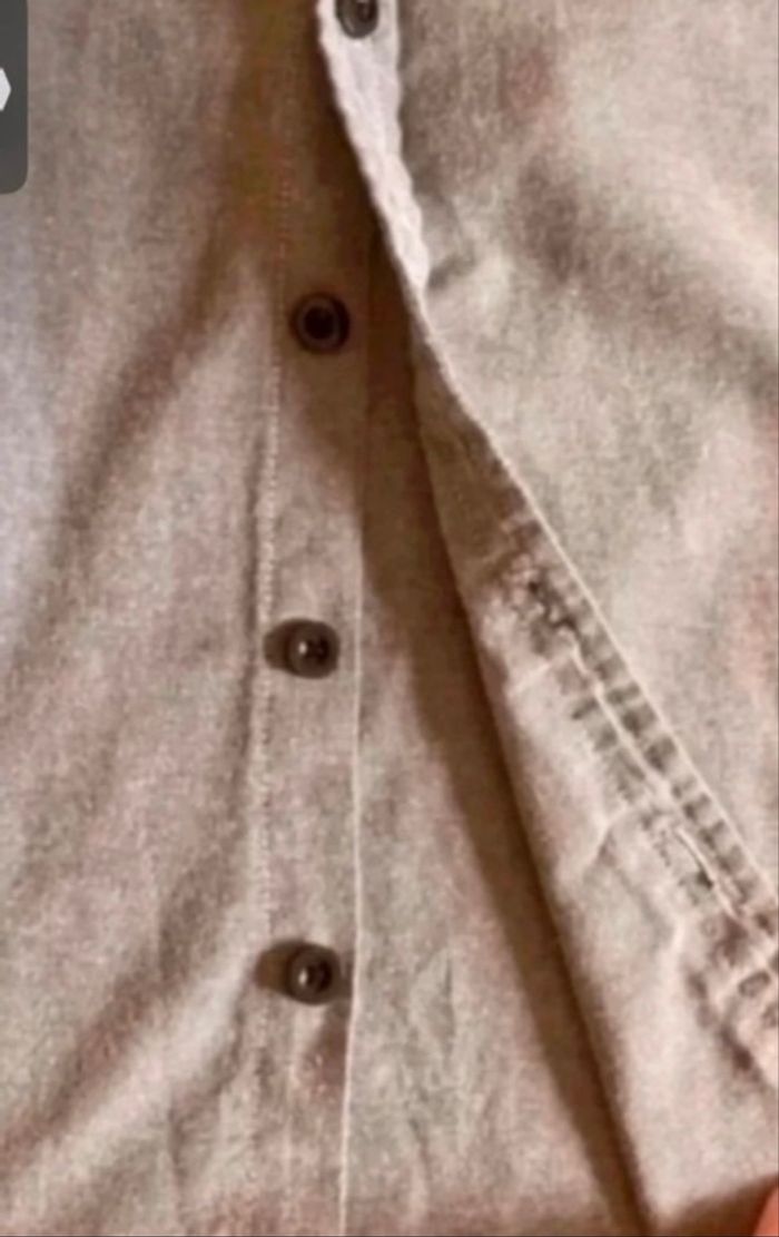 Chemise manches longues garçon TRÈS BON ÉTAT taille 4 ans couleur gris - photo numéro 4