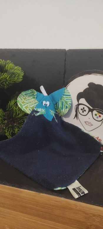 doudou éléphant imaneka africa soul souris bleu marine vert éponge Artisanale