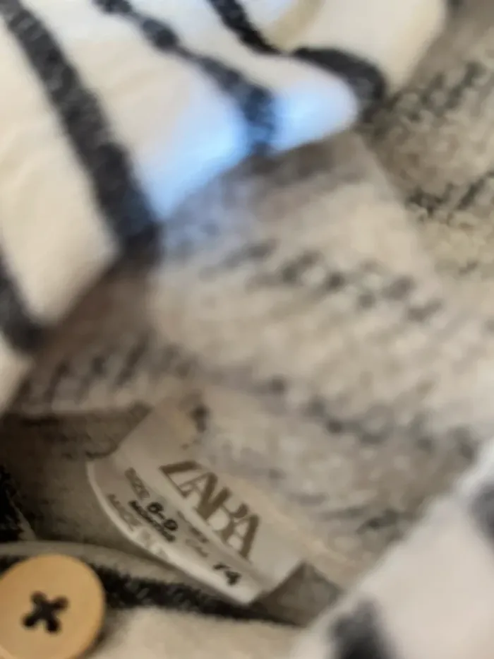 Sweat à capuche Zara - photo numéro 4