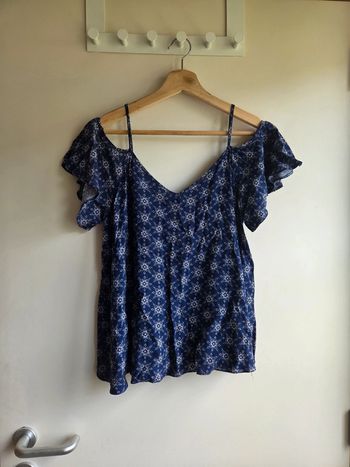 Blouse bleue atmosphere - t40 à épaules dénudées