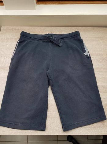 Short /Bermuda ado 158 cm C&A