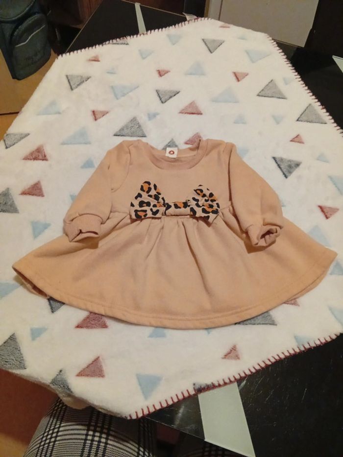 Robe noeud papillon - photo numéro 2