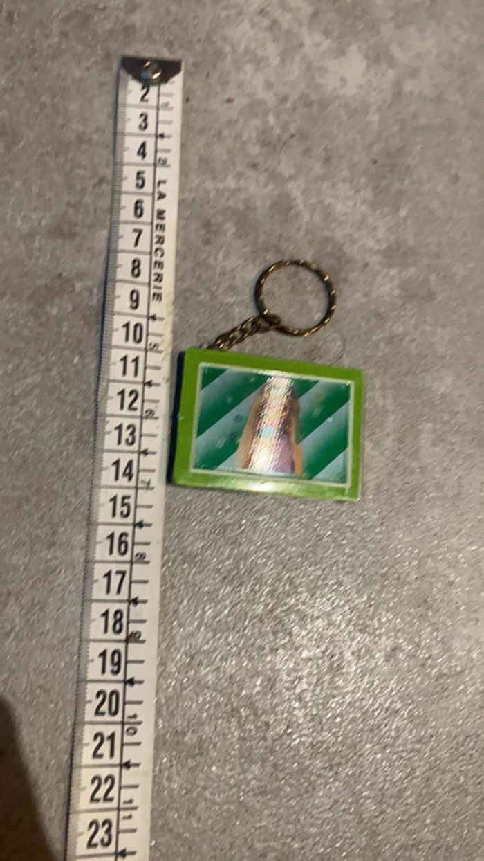 Port clef Barbie avec papier mémo note en relief image 3D change - photo numéro 2