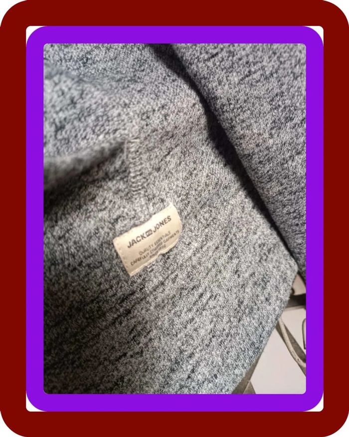 Sweat à capuche taille S - photo numéro 4
