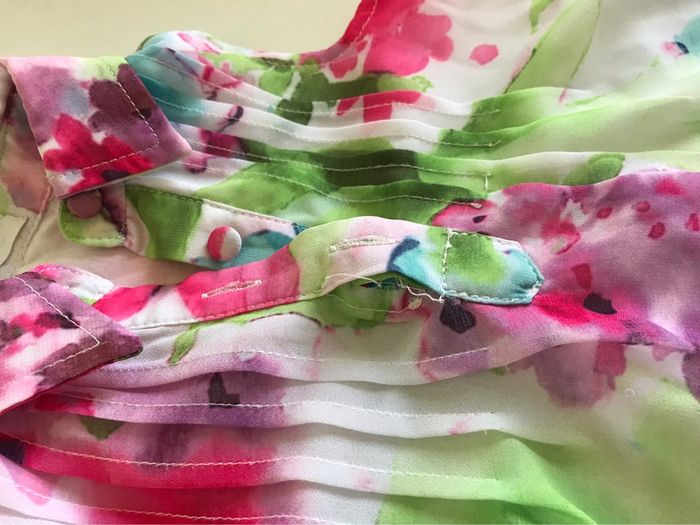 Blouse fleurs F&F 6 mois été fille - photo numéro 3