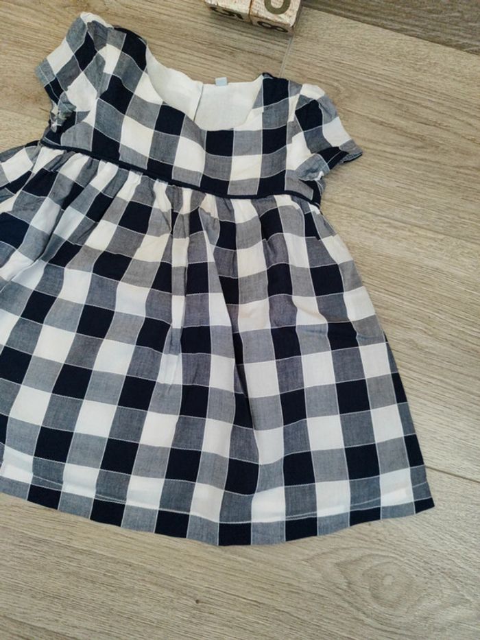Ensemble robe et veste. 6 mois - photo numéro 4