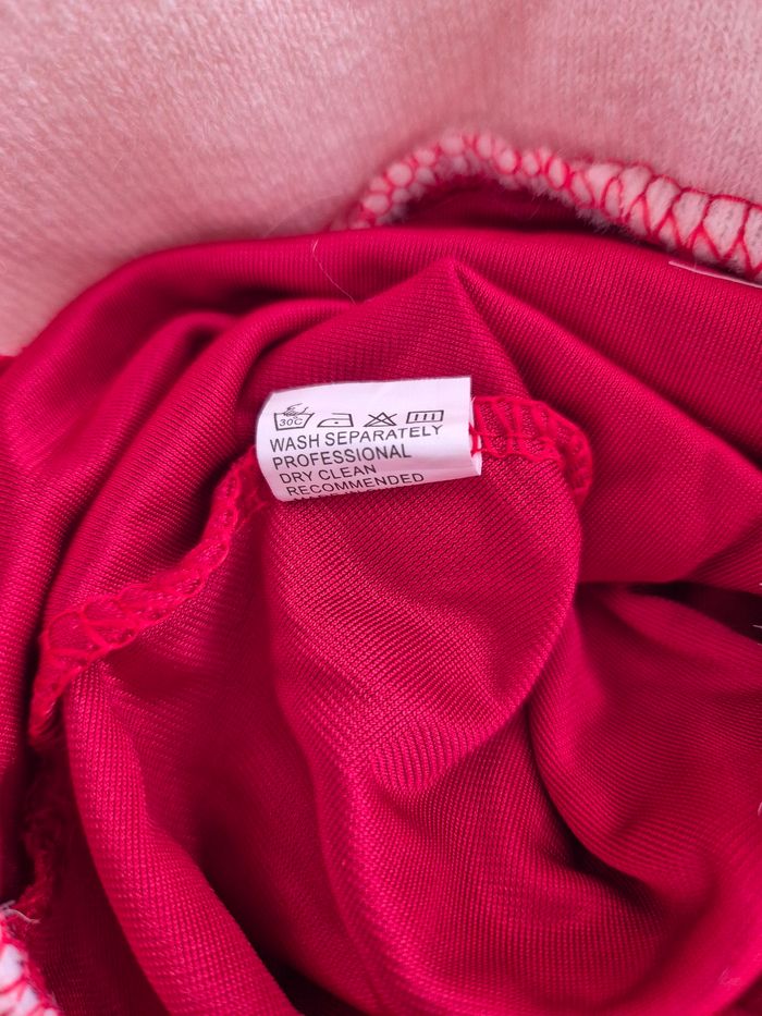 Robe de Noël en velours rouge pour fille de 3 ans - photo numéro 4