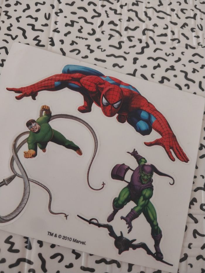 Autocollants Marvel – Neufs, jamais utilisés - photo numéro 4