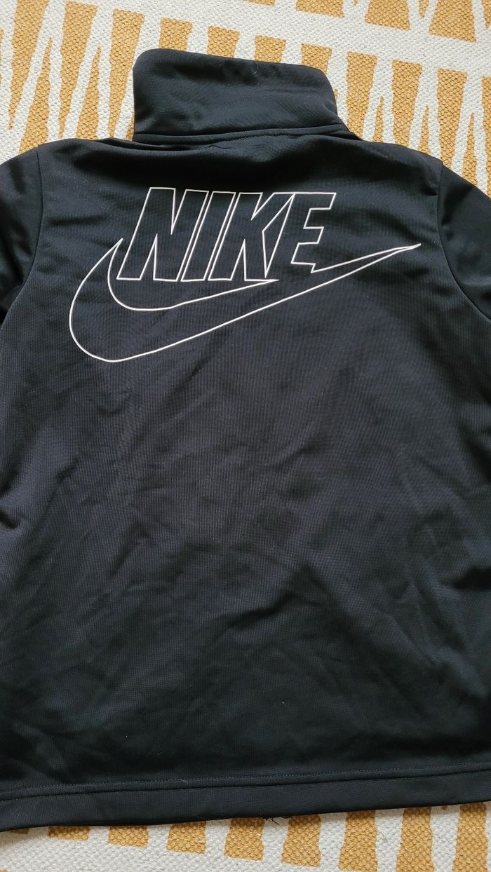 Veste Nike 10.12ans - photo numéro 3