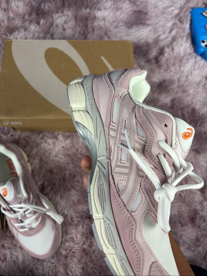 Asics rose pink neuve taille 41,5 - photo numéro 3
