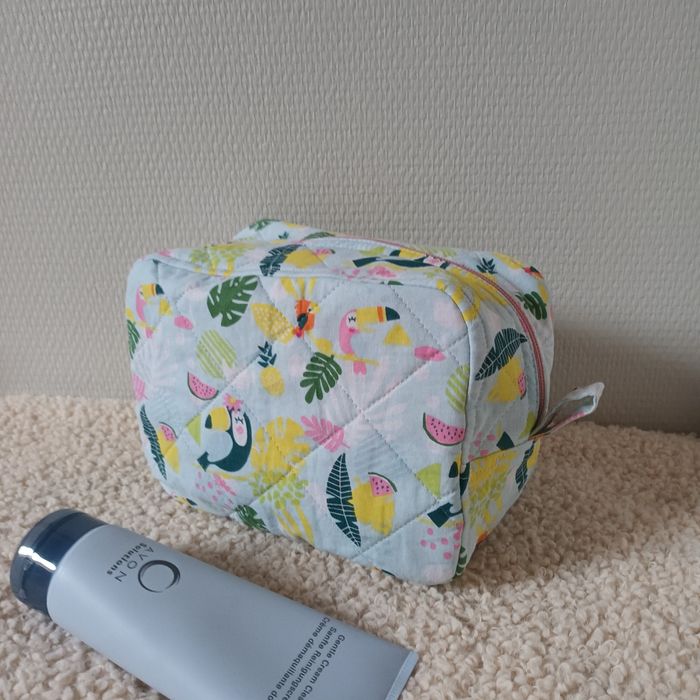 Trousse maquillage 💄 oiseaux des îles 🐘🦜🦤 - photo numéro 6