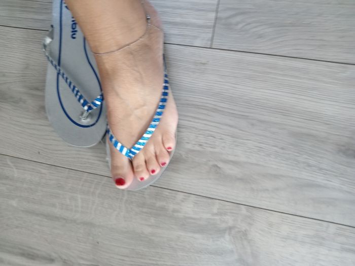 Tongs taille 37 - photo numéro 3