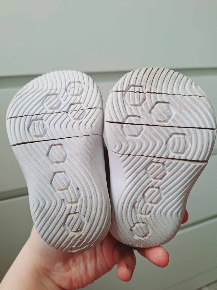 Baskets Taille 19 Nike - photo numéro 4