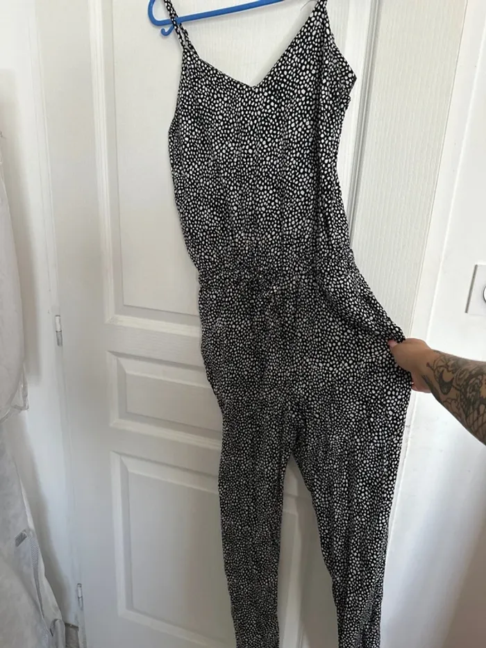 Combinaison pantalon 38 - photo numéro 2
