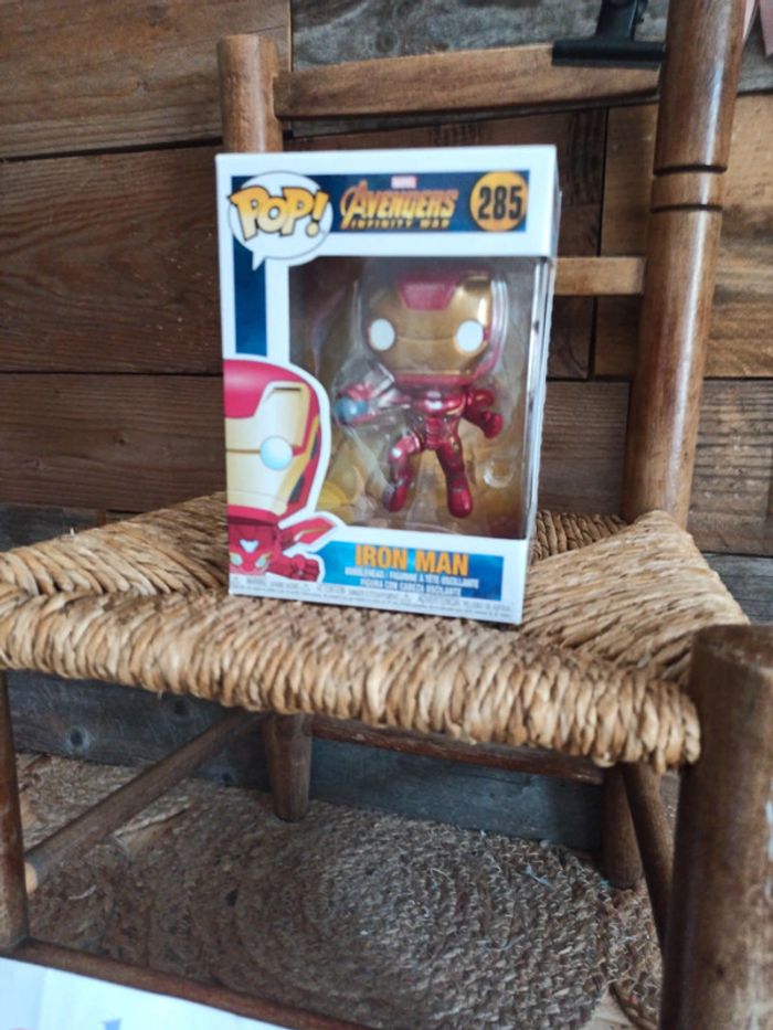 Figurine pop Iron Man 285 neuf - photo numéro 2