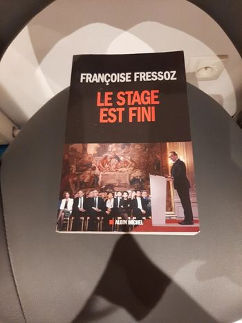 Livre sur François Hollande