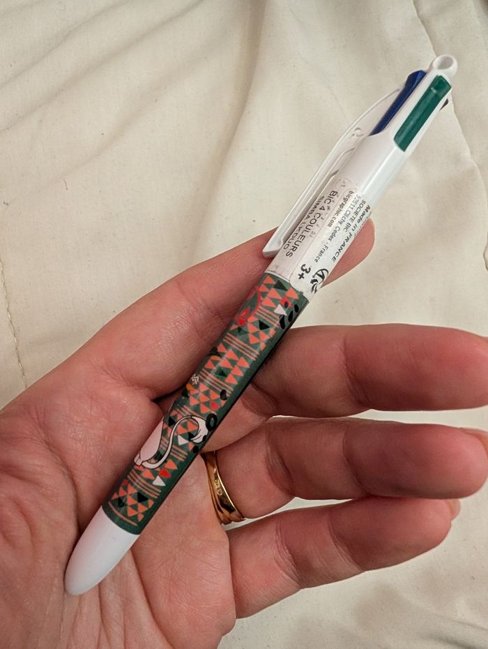 Stylo Simba neuf Disneyland paris - photo numéro 2