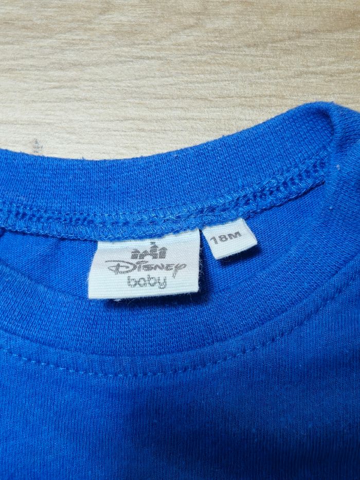 Tee-shirt manche longue pour garçon de 18 mois, Disney baby en très bon état. - photo numéro 3