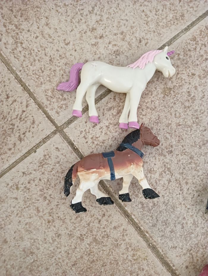 Lot de chevaux - photo numéro 3