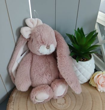 Lapin Bukowski Kanina rose