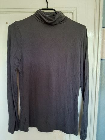 Sous pull léger gris anthracite, marque Camaieu, taille M