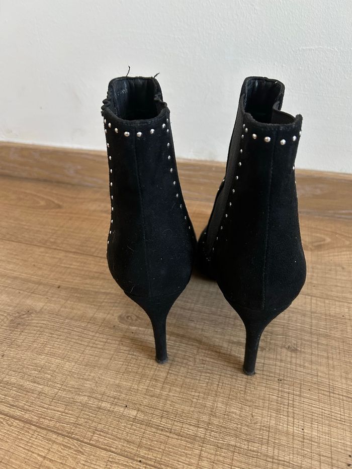 Bottines noires à talons avec strass Texto pointure 38 TBE (avec défaut) - photo numéro 4