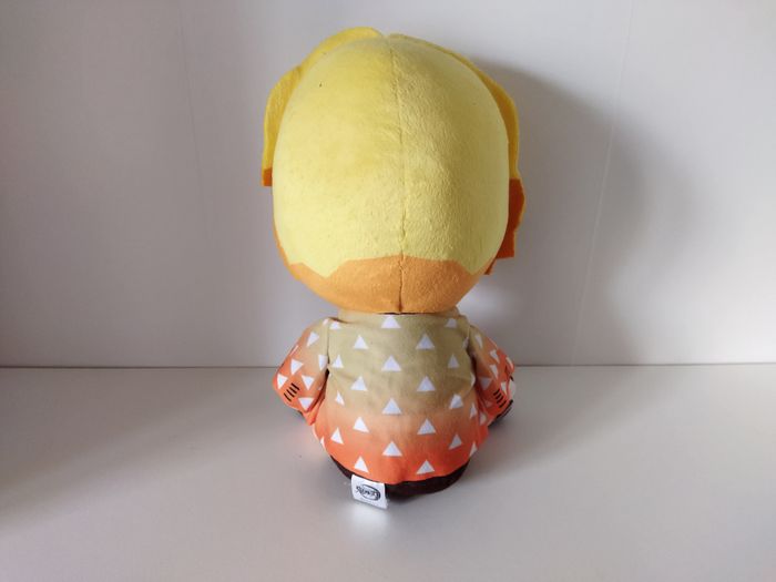 Demon slayer zenitsu Grande Peluche - photo numéro 3