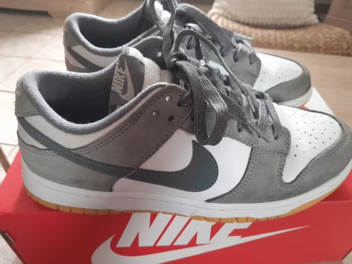 Baskets Nike Dunk Low pointure 40 - photo numéro 4