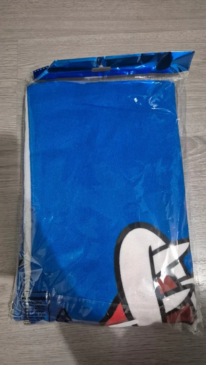 Serviette plage mario neuve. 😀 - photo numéro 2
