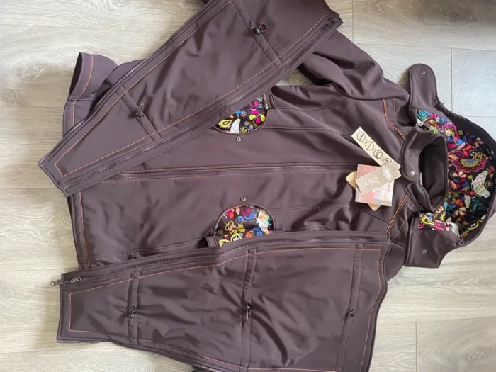 Manteau de portage Liliputi taille XL Neuf avec étiquette jamais lavé ni porté Complet