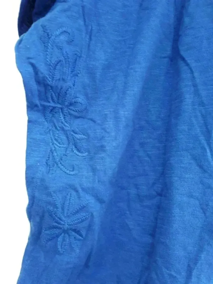 Tee-Shirt Taille M - photo numéro 2