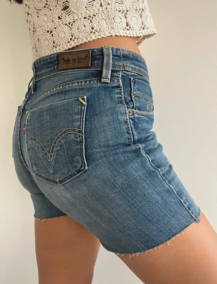 Short en jean Lévis vintage usa taille 36 top état coton ultra looké - photo numéro 3