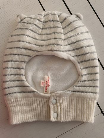 Bonnet dpam 6/12 mois neuf