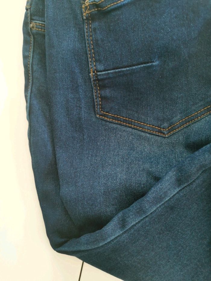 Pantalon jeans de grossesse neuf - photo numéro 2