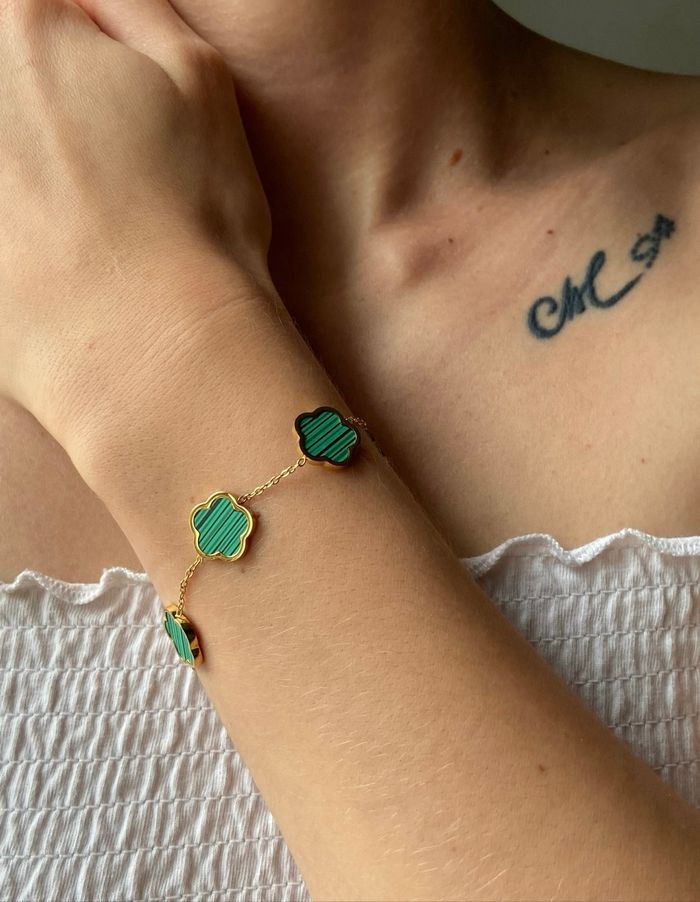 Bracelet fleur vert