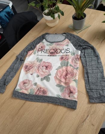Pull fleuri