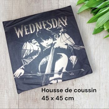 Housse de coussin wenesday mercredi Addams famille Addams