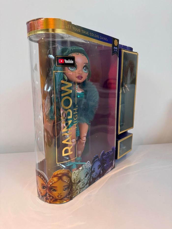 Jewel Rainbow High - photo numéro 4