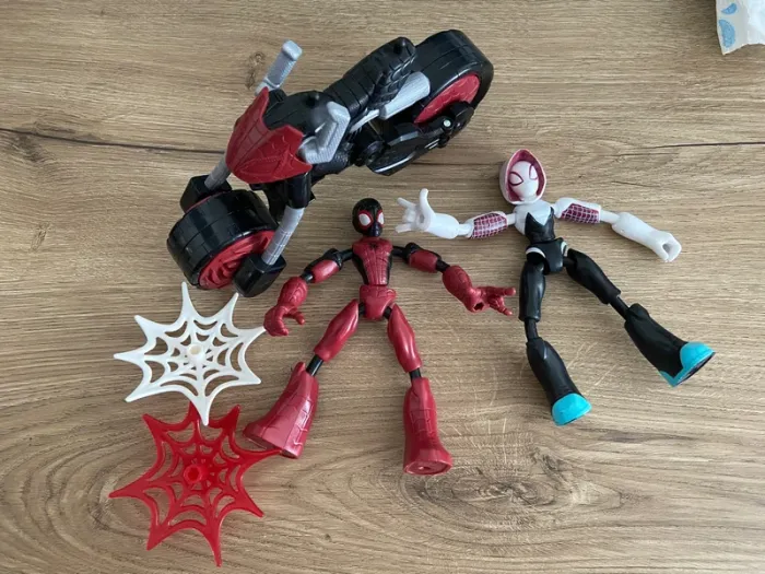 Lot figurines articulées Marvel Spiderman