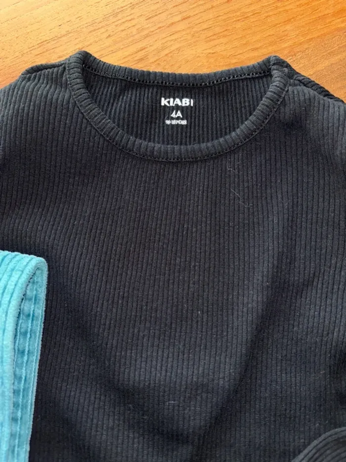 Lot de 2 haut kiabi 4 ans/salopette short orchestra 5 ans - photo numéro 5