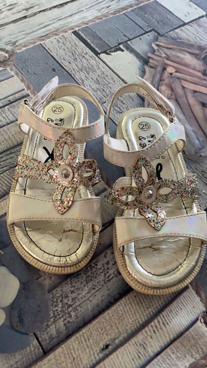 Sandales argentées - photo numéro 2