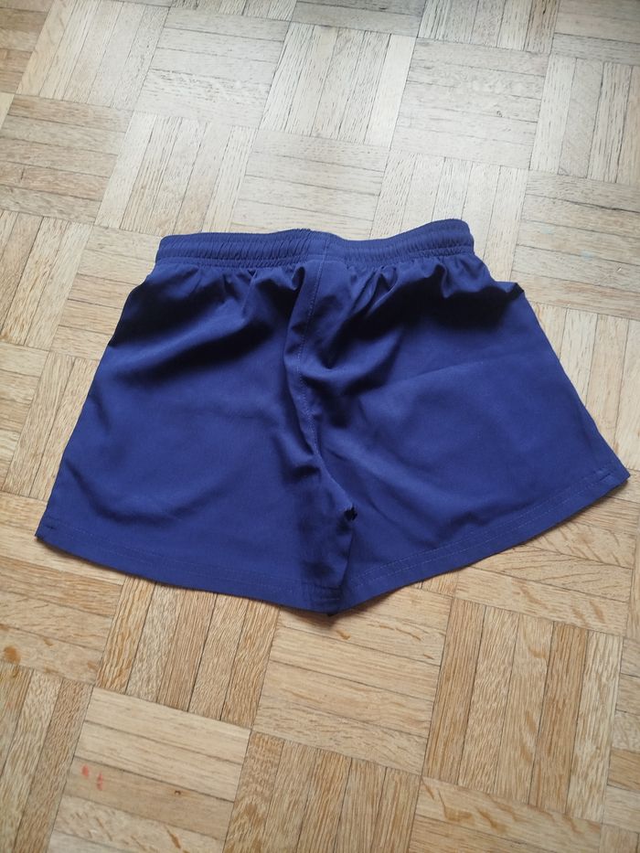 Short garçon Decathlon bleu marine 8 ans - photo numéro 3