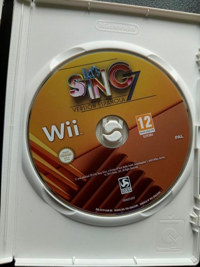 Nintendo - Wii - Let's sing 7 - Version Espagnole - photo numéro 6