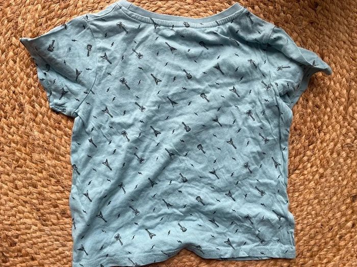 Tee-shirts 5 ans - photo numéro 3